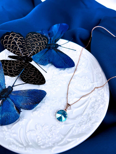 Necklace "Shining circle"